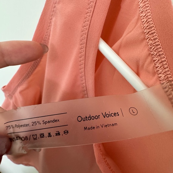 Outdoor Voices tank top - Picture 3 of 3